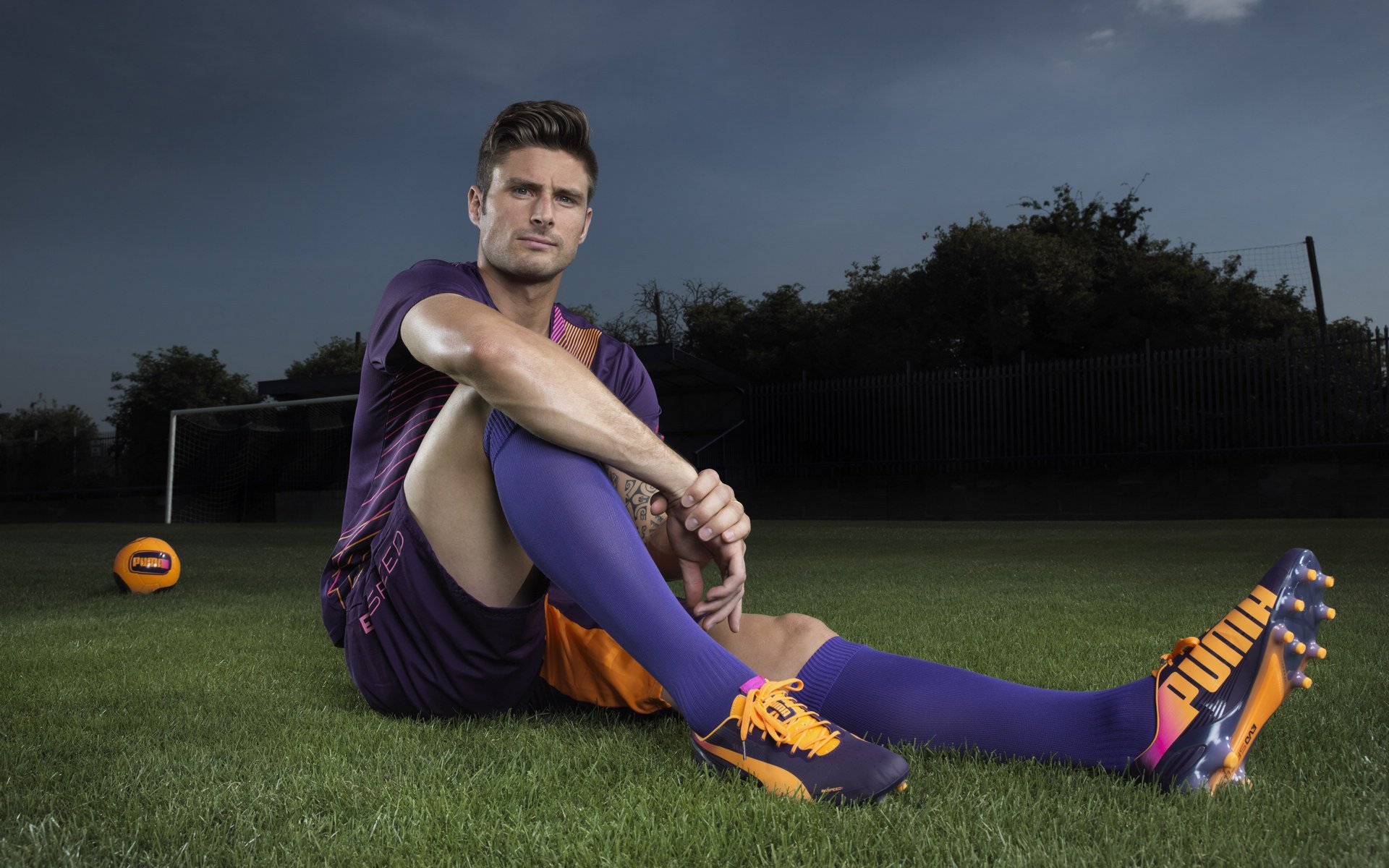 凯恩与40激战湖人分钟，重返赛场胜负难料！，费德勒焦点对战上演精彩一战